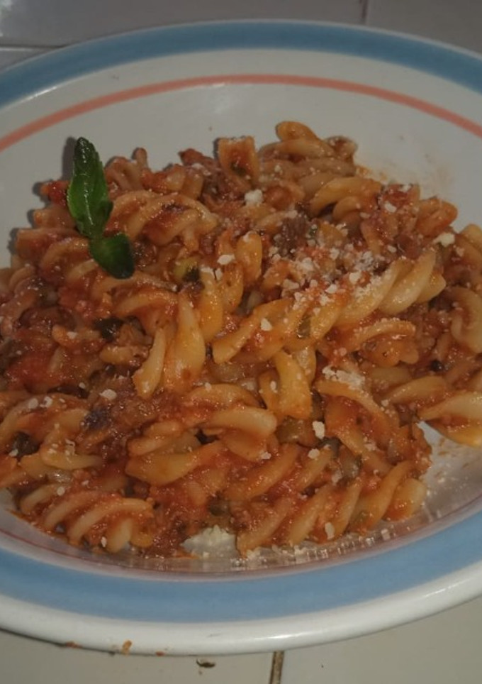 Una foto de Pasta a la puttanesca de un estudiante