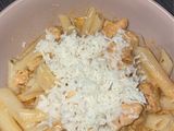Szaftos csirkemelles penne