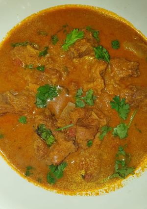A picture of Mutton kuzhambu.