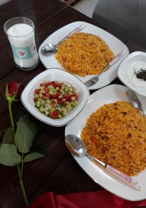 عکسی از دستور هویج پلو با گوشت چرخی🥕😋