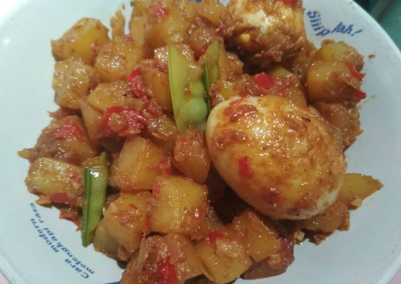 Sambal goreng kentang & telur