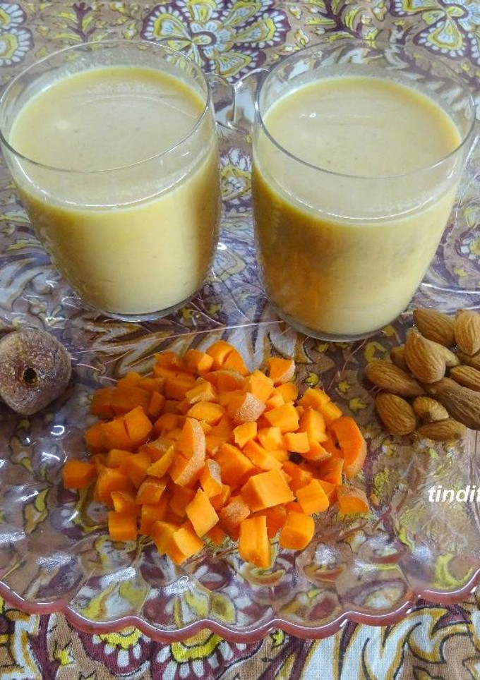 கேரட்-பாதாம் பால் மில்க்ஷேக் செய்முறை முக்கிய புகைப்படம்