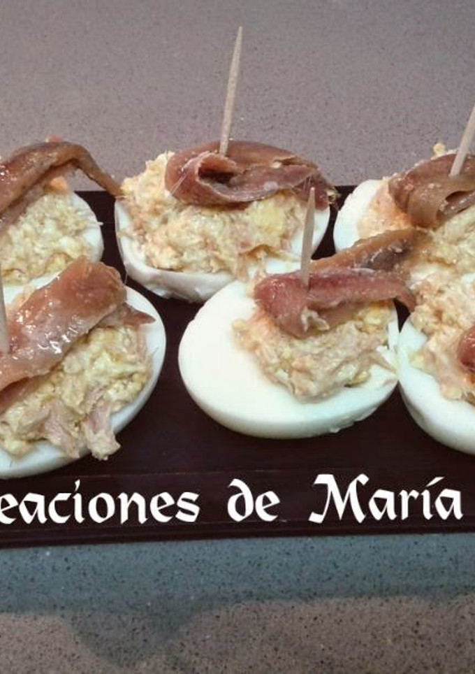 Una foto de Huevos rellenos al roquefort