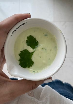 Una foto de Aderezo cremoso mágico sin grasas ni lácteos 😳🤯