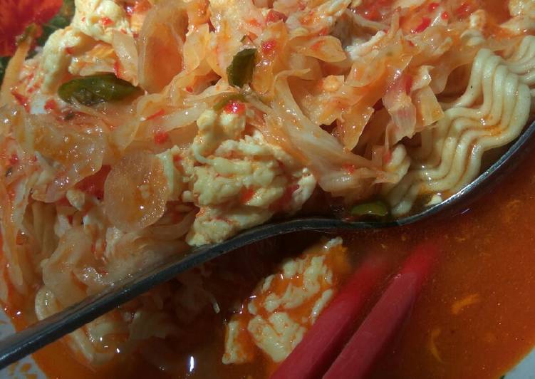 Ramyeon Kuah Merah