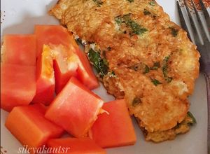 Foto resep Telur Dadar Oat resep breakfast diet defisit kalori