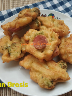 Foto resep Bakwan Brosis (Brokoli Makaroni Sosis)