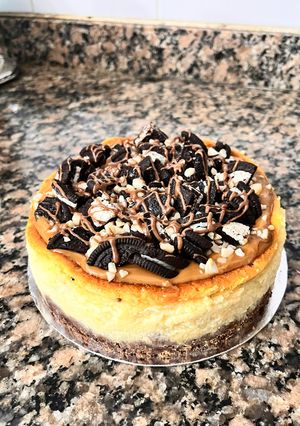 Una foto de Cheesecake de Oreo y Maní