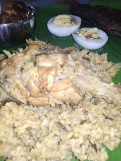 சிக்கன் கமகம பிரியாணி‌ (Flavourful Chicken Biryani recipe in tamil) செய்முறை முக்கிய புகைப்படம்