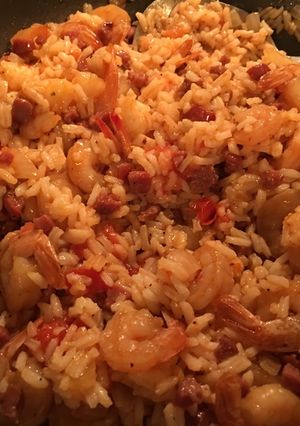 Una foto de Arroz con camarones estilo creole o a la criolla