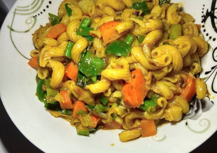 Recipe of Super Quick Homemade Macaroni and vegetables