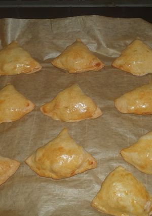 A picture of Baked veg samosas.