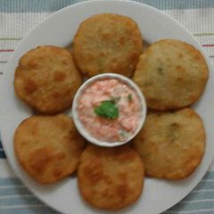 A picture of Samak rice kachodi.
