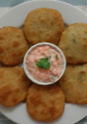 A picture of Samak rice kachodi.