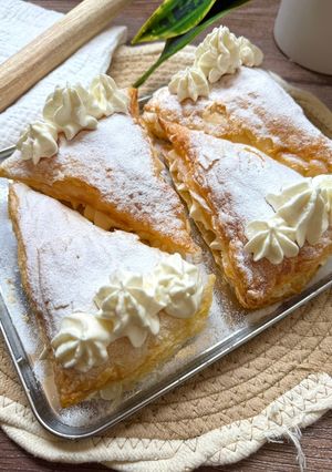 Una foto de Hojaldres rellenos de chantilly de soja en Airfryer