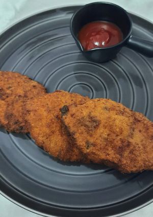 চিকেন কাটলেট (chicken cutlet recipe in bengali) রেসিপির প্রধান ছবি