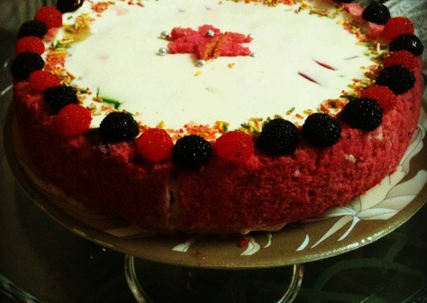 Red Valvet Jewel Cake