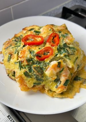 Hình của món Bánh xèo hẹ tôm 🍤.
