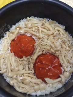 整顆蕃茄飯 的食譜成品照片