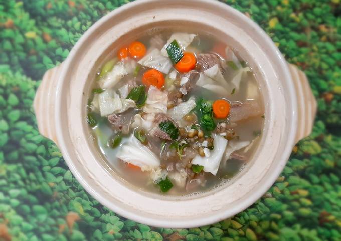Ini dia! Resep bikin 230. Sup Kacang Hijau Kaldu Sapi  nikmat