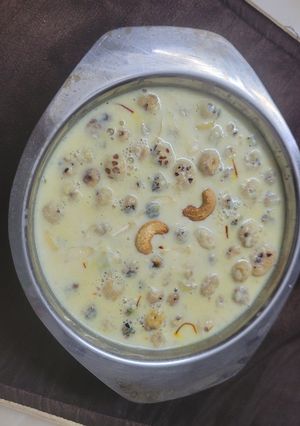 A picture of मखाना खीर.