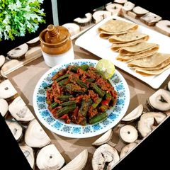 A picture of Okra masala.
