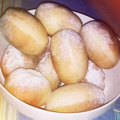 A picture of Doughnuts.