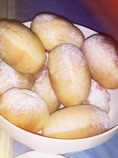 A picture of Doughnuts.