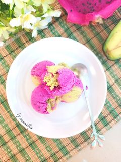Foto resep Es Krim Alpukat Naga (week48)