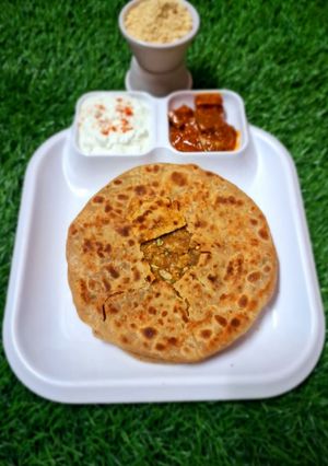 A picture of Sattu Paratha.