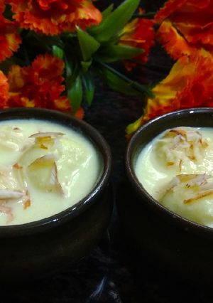 A picture of Rasmalai.