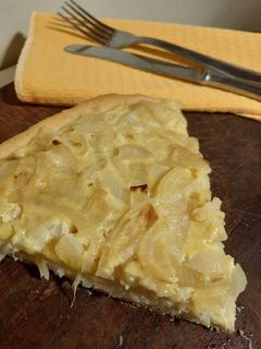 Una foto de Tarta de cebolla económica