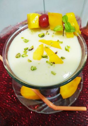 A picture of Mango smoothie.