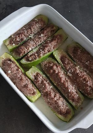 Une photo de °courgettes farcies à la provençale°