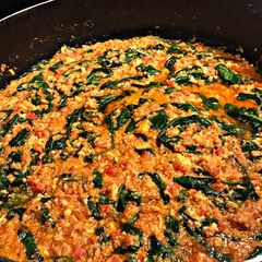 A picture of Spinach Egg Sauce.