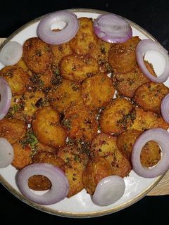 कुरकुरे आलू (Kurkure Aloo recipe in Hindi) रेसिपी मुख्य फोटो