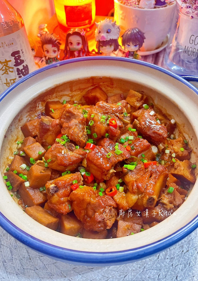 醬燒芋頭排骨 的食譜成品照片