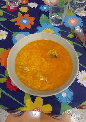 Una foto de Arroz caldoso con pollo