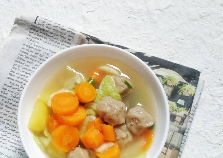 Cara Gampang Membuat Sop Wortel Bakso Anti Gagal