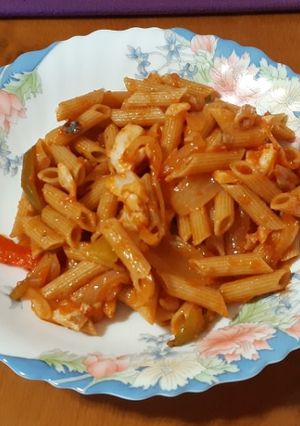 Una foto de Plumas integrales con ventresca de bacalao (aprovechamiento)