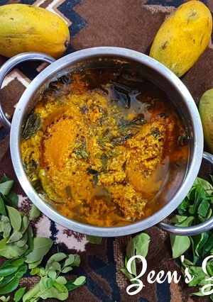 A picture of Mambazha Pulissery/Kerala Style Sweet and Sour Mango Curry.