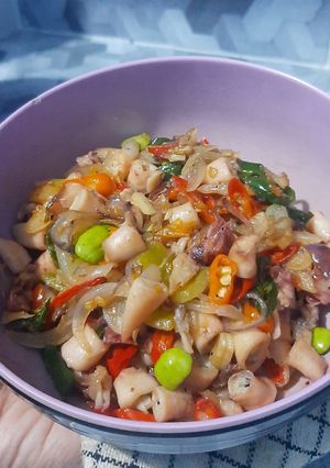 Foto resep Oseng cumi asin pete