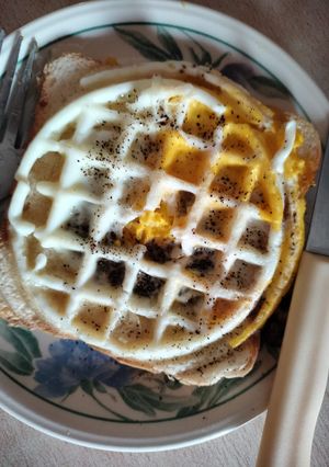 A picture of Waffles egg sandwich.