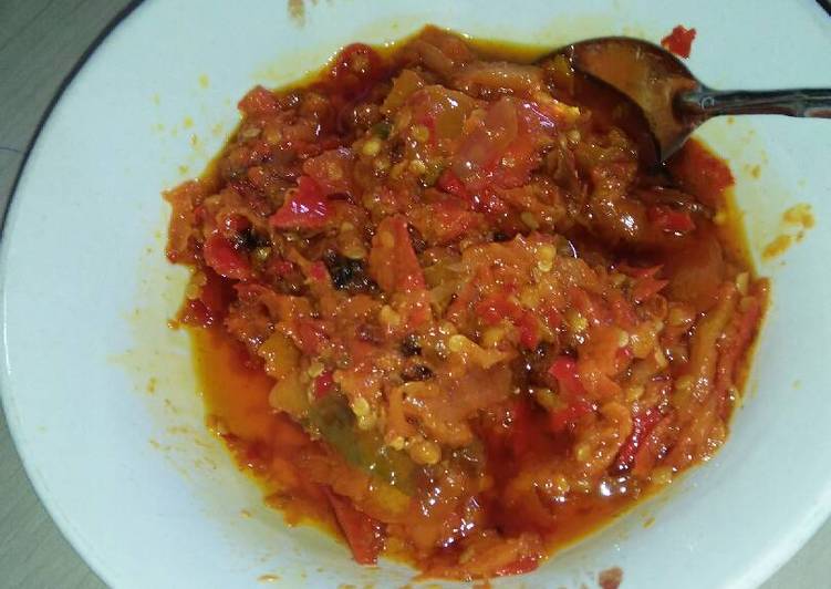 Sambal Balado Laris Manis