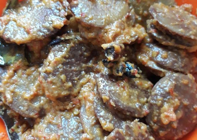 Rendang jengkol