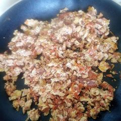 A picture of Spanish scrambled omelette.