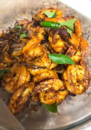 A picture of Prawn Roast / Shrimp Fry / Stir Fried Masala Coated Prawns (Kerala Style).