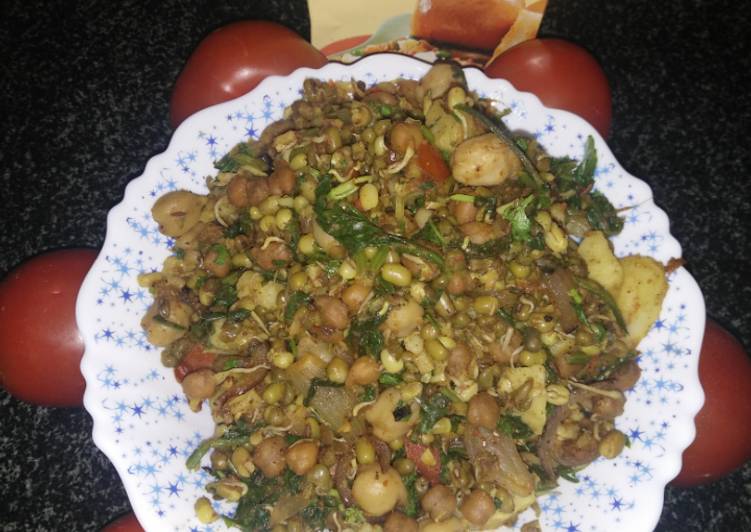 Mixed sprouts and palak sabji