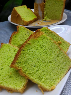 A picture of Pandan Chiffon Cake.