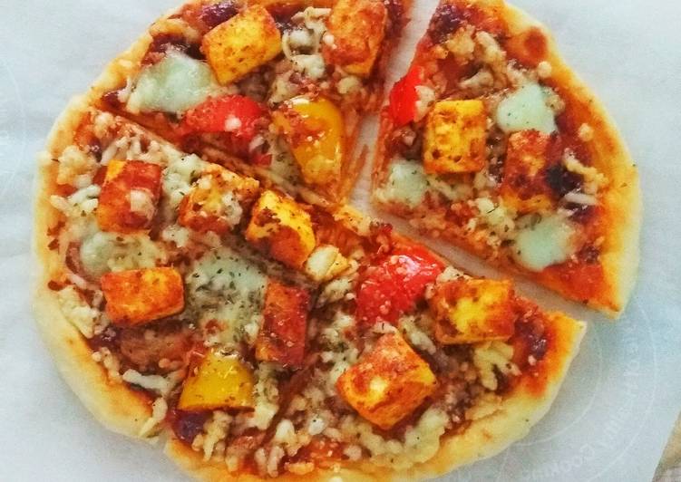 Tawa Paneer Tikka Pizza